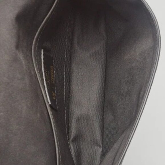 Louis Vuitton x NBA Black Monogram Leather Printed Messenger Bag - Picture 9 of 11